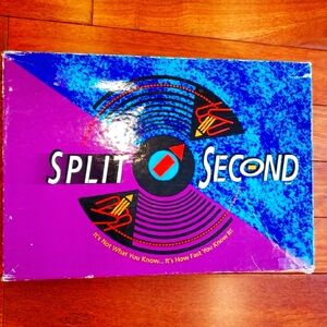 Split Second, it's not what you know it's how fast you know it! Board Game 1992.